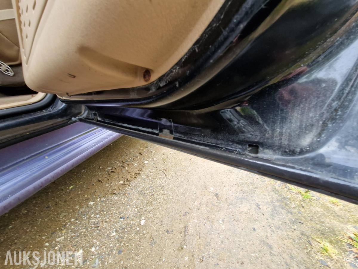 1999 Dodge Durango 5.9 V8 4WD Reparasjonsobjekt