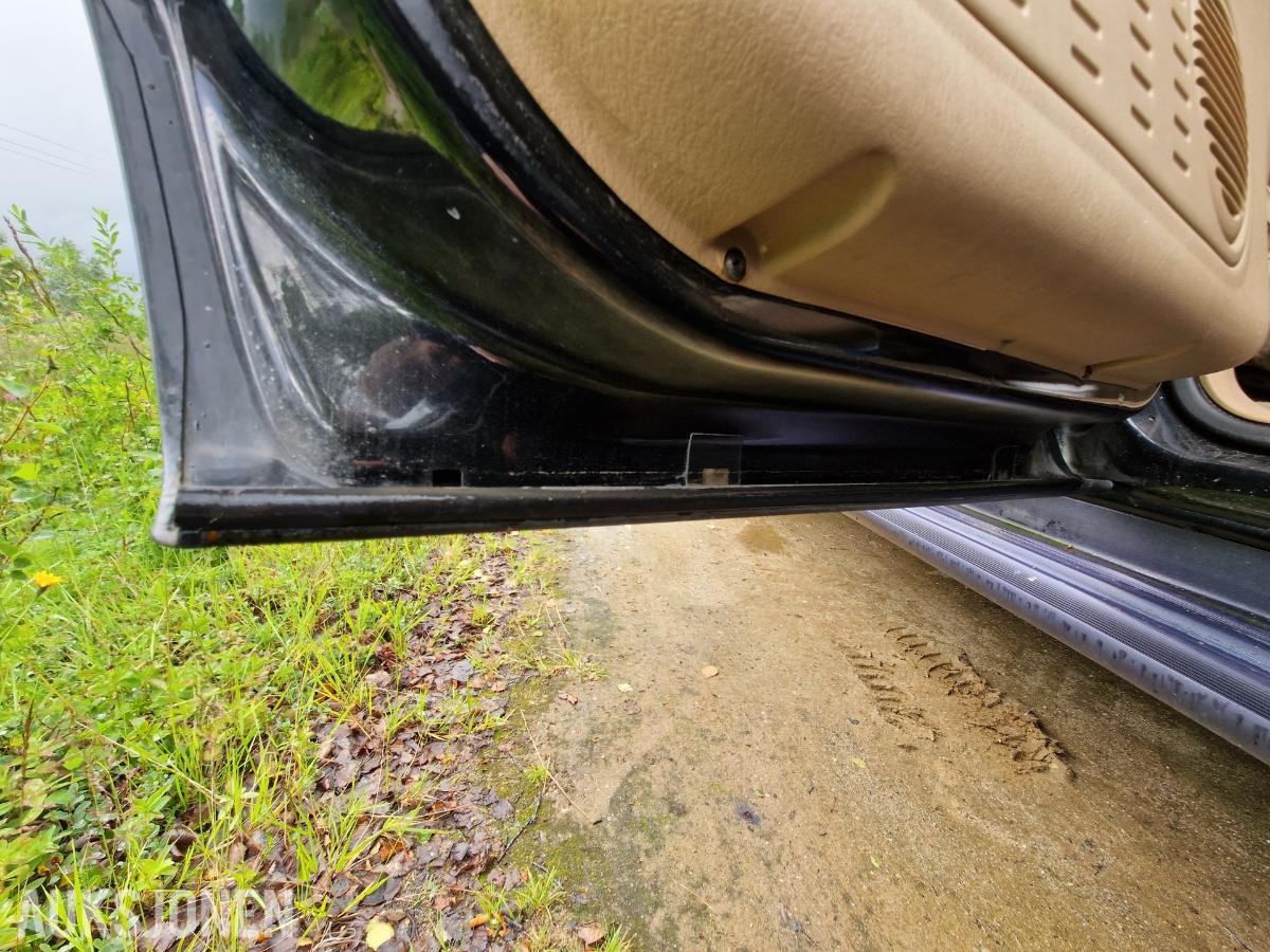 1999 Dodge Durango 5.9 V8 4WD Reparasjonsobjekt