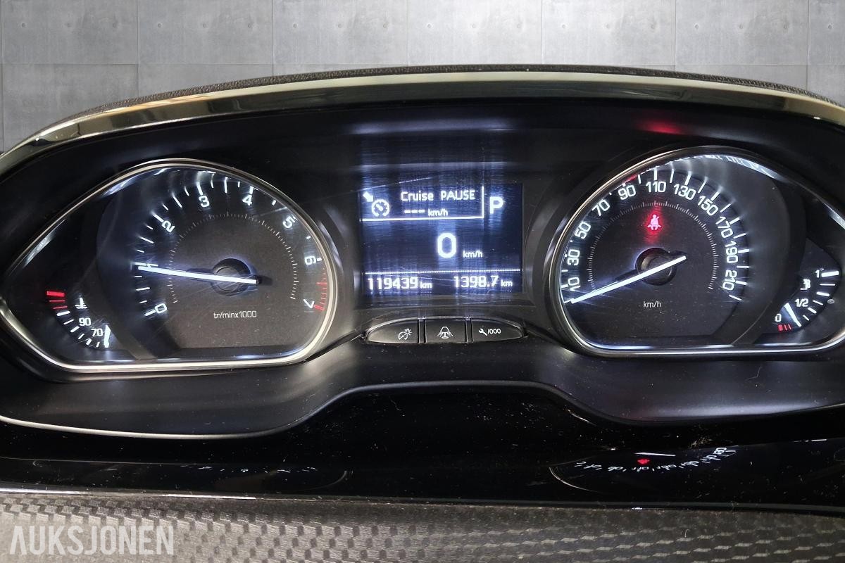 2017 Peugeot 2008 1.2-110