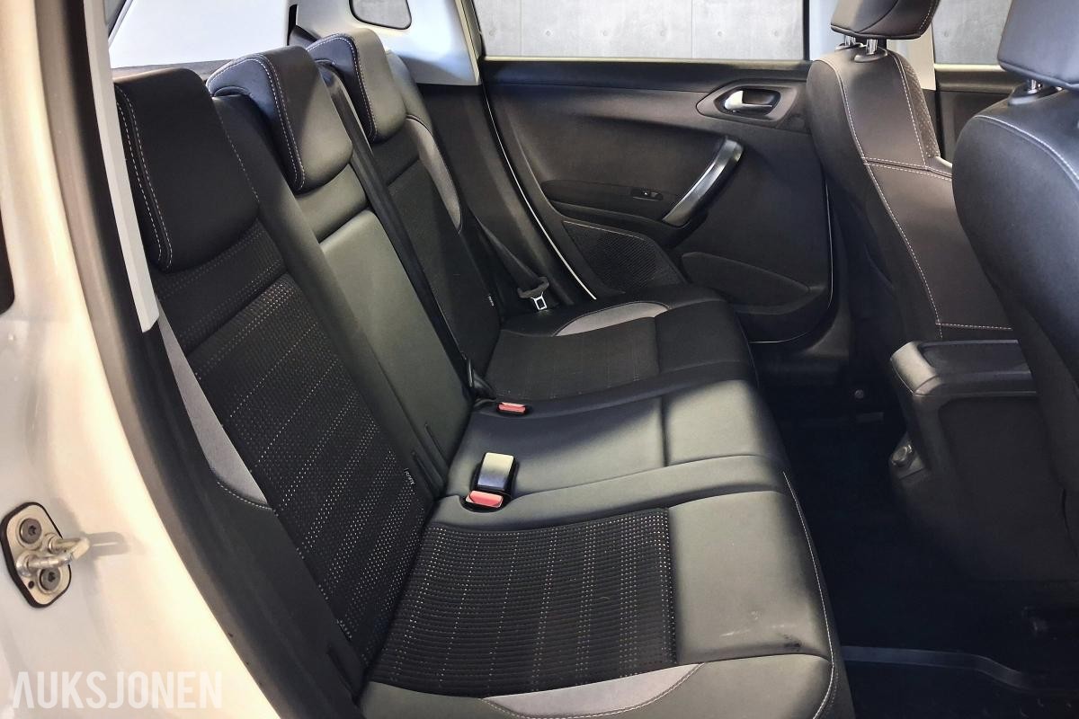 2017 Peugeot 2008 1.2-110