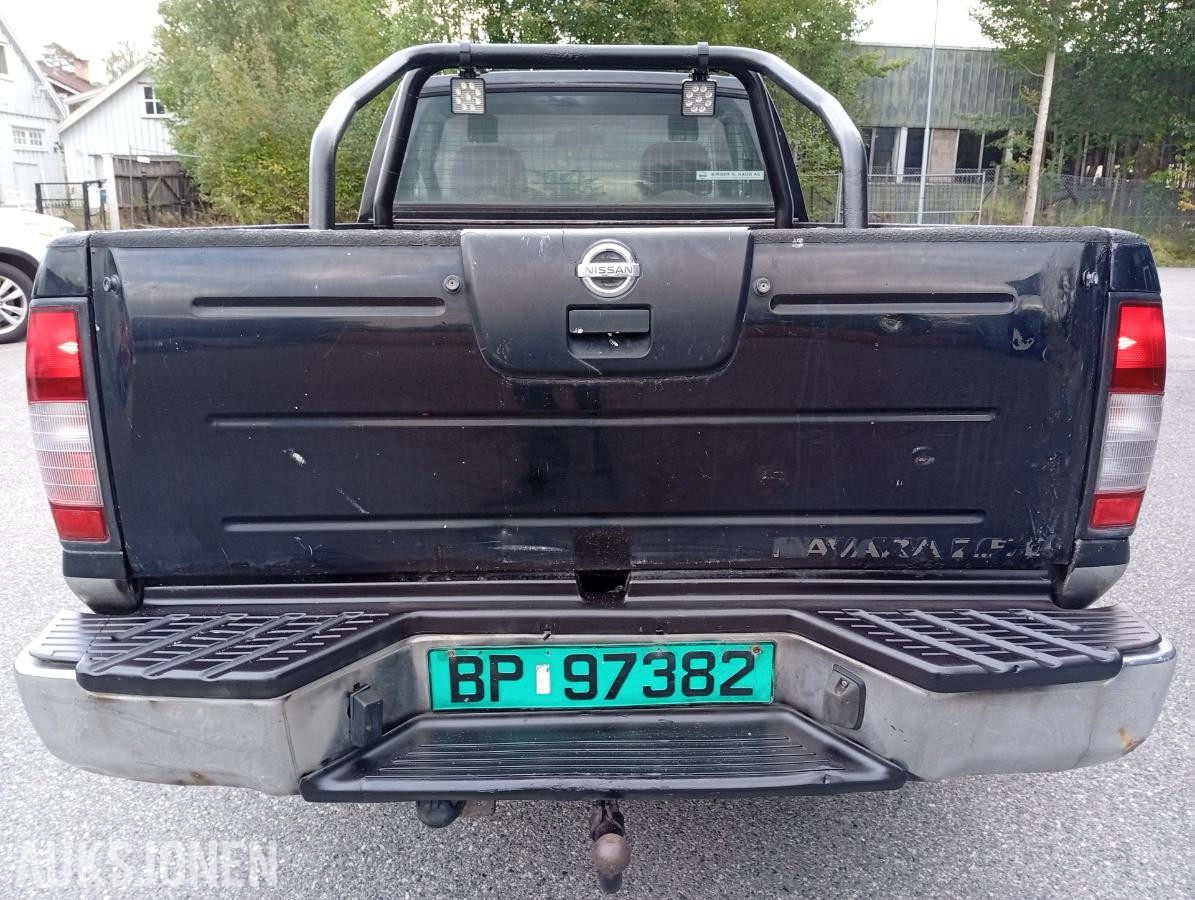 2004 Nissan King Cab 2.5D 133hk 4X4