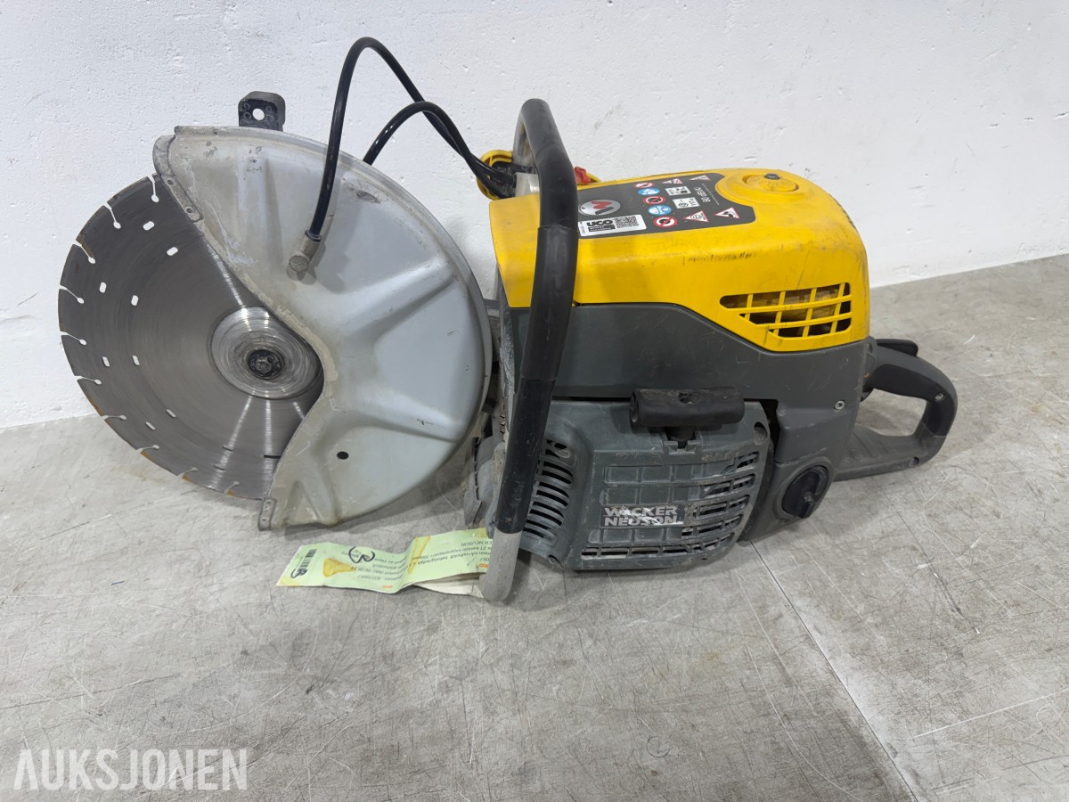 2017 Wacker Neuson BTS 635S bensindrevet kappemaskin 350 mm