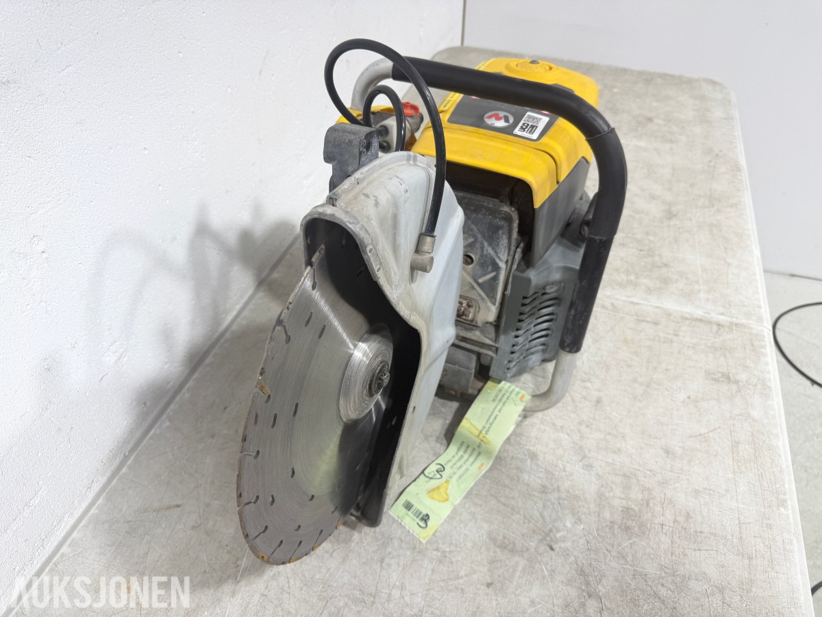 2017 Wacker Neuson BTS 635S bensindrevet kappemaskin 350 mm