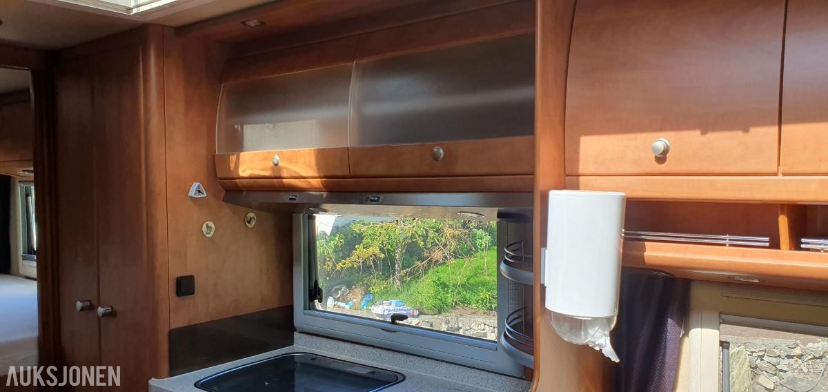 2007 Carthago Campingbil, Automat, Ryggekamera, S+V dekk, EU OK til 06.2028
