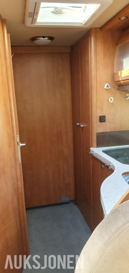 2007 Carthago Campingbil, Automat, Ryggekamera, S+V dekk, EU OK til 06.2028