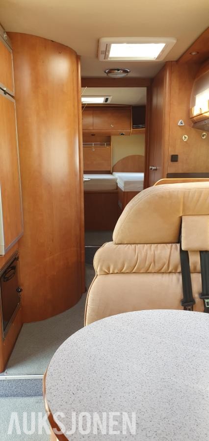 2007 Carthago Campingbil, Automat, Ryggekamera, S+V dekk, EU OK til 06.2028