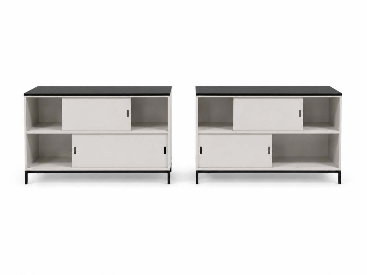 2 stk skjenker / oppbevaringsskap med skyvedører – 160 × 40 × 90 cm