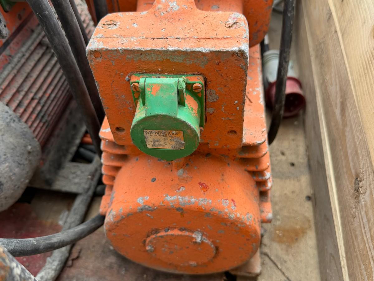 VIBRATORPAKKE FOR BETONG – 400V - UKJENT TILSTAND