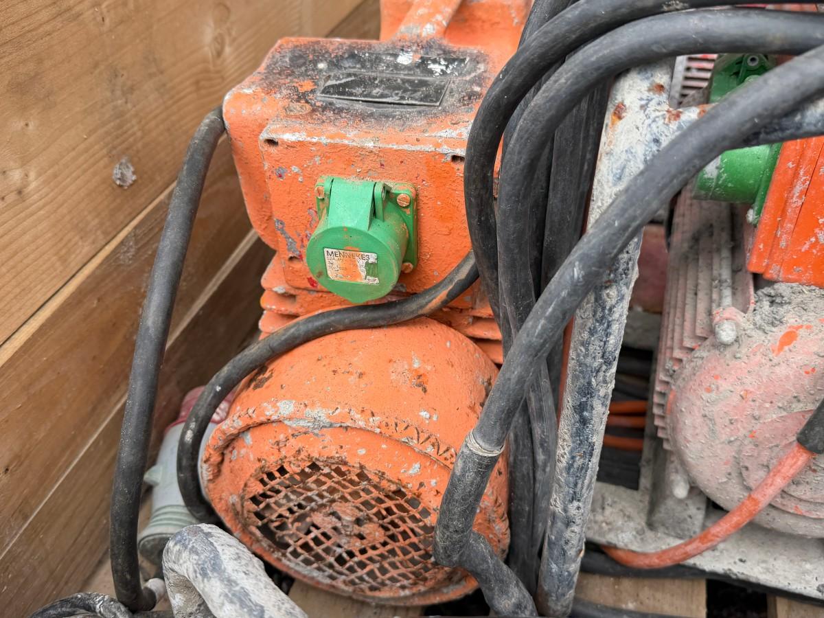 VIBRATORPAKKE FOR BETONG – 400V - UKJENT TILSTAND
