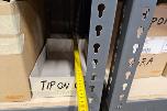 2 stk hyller uten innhold - 186 x 198,5 cm