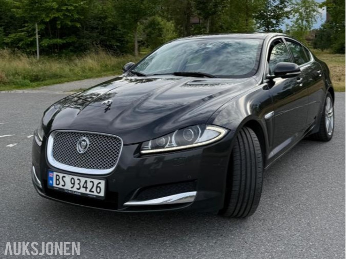 2013 Jaguar XF 2.2D 200 hk Automat 171 400 km