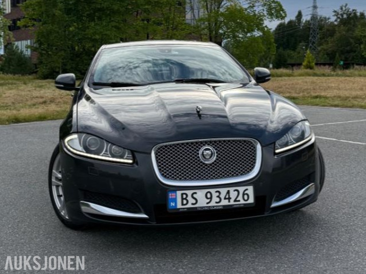 2013 Jaguar XF 2.2D 200 hk Automat 171 400 km