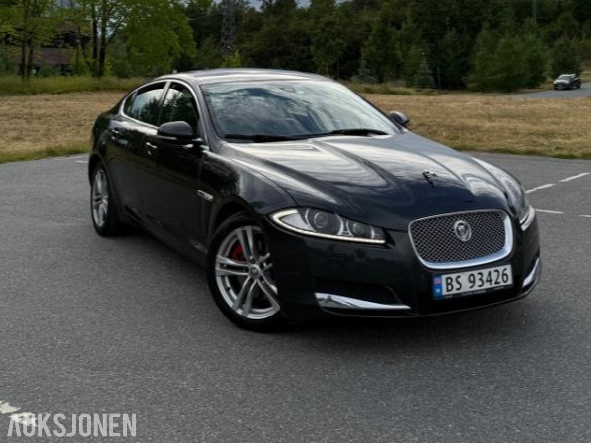 2013 Jaguar XF 2.2D 200 hk Automat 171 400 km