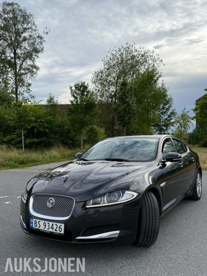 2013 Jaguar XF 2.2D 200 hk Automat 171 400 km