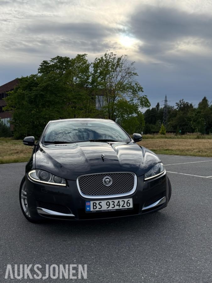 2013 Jaguar XF 2.2D 200 hk Automat 171 400 km