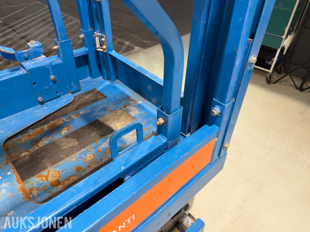 2016 Genie GS-1932 Batteridrevet sakselift – 7,79 m arbeidshøyde