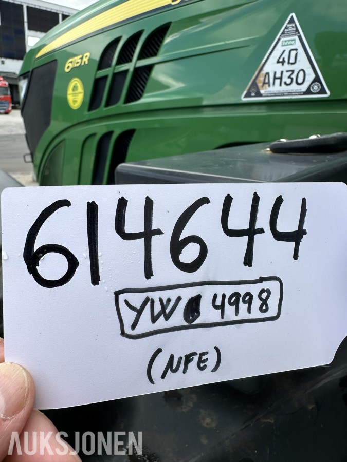 2014 John Deere 6115R kun 2928t