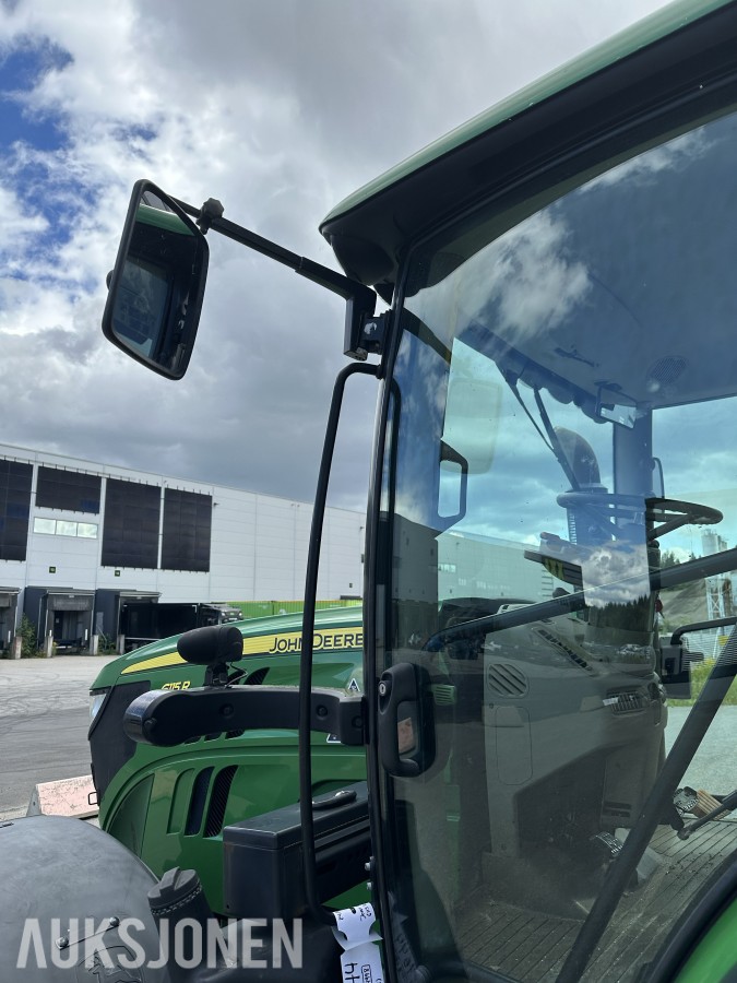2014 John Deere 6115R kun 2928t
