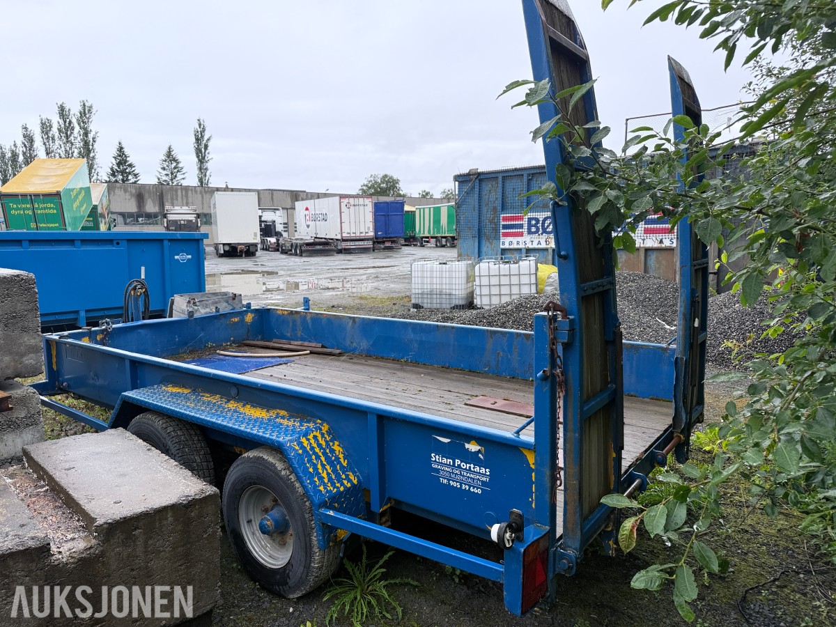 2002 BLOMENRØHR AW 5300 - Maskinhenger til traktor