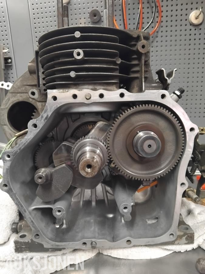 2000 YANMAR L100AE luftavkjølt dieselmotor