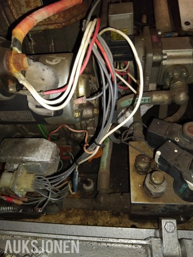 2000 YANMAR L100AE luftavkjølt dieselmotor