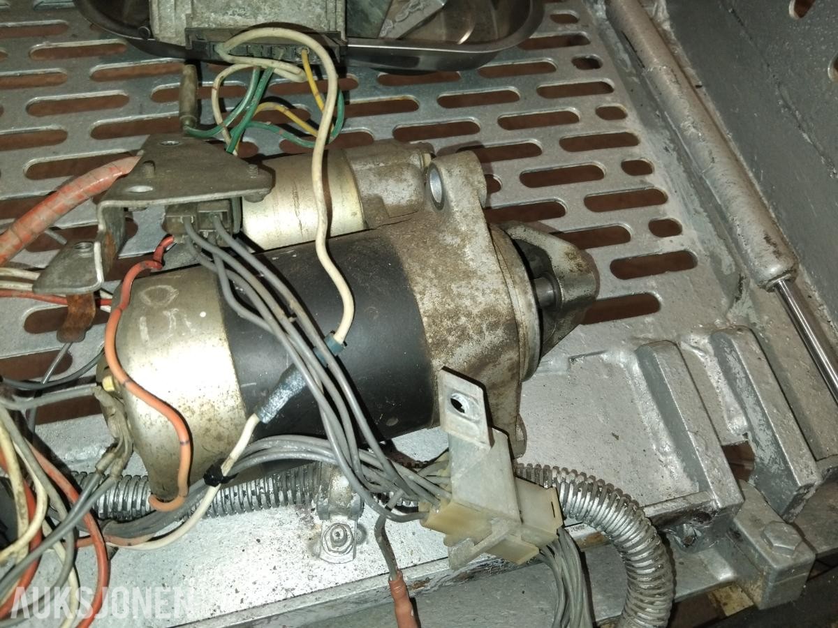 2000 YANMAR L100AE luftavkjølt dieselmotor
