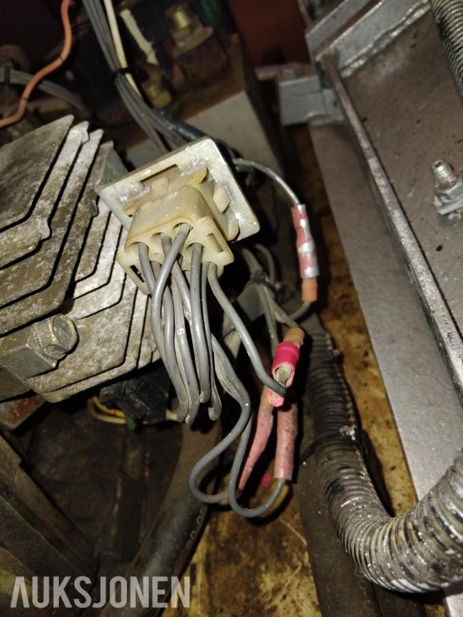 2000 YANMAR L100AE luftavkjølt dieselmotor