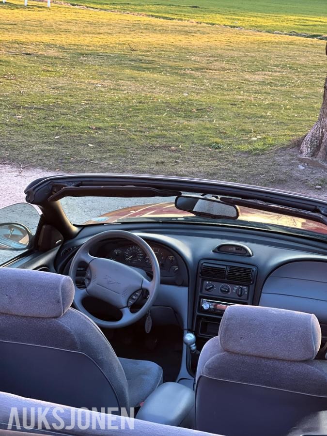 1994 Ford Mustang 3.8 145hk 144 000 km