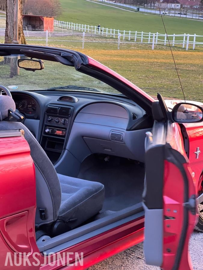 1994 Ford Mustang 3.8 145hk 144 000 km