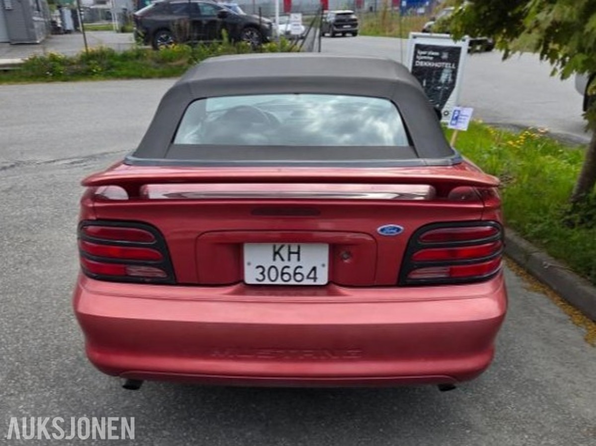1994 Ford Mustang 3.8 145hk 144 000 km