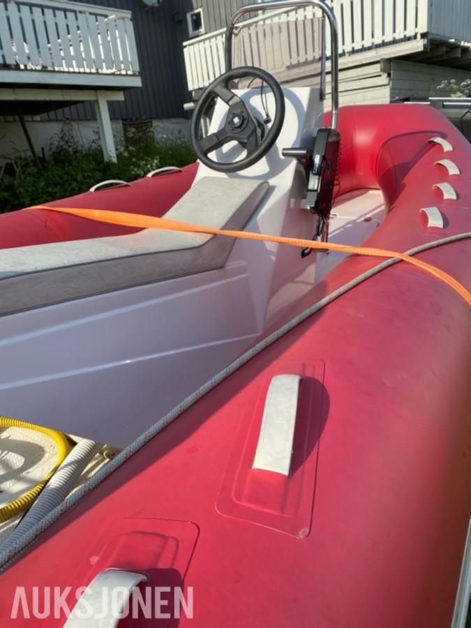 2001 BRIG 450 s RIB med henger og suzuki motor