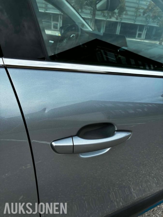2021 Citroen E-C4 Shine 136hk Adaptiv cruisekontroll, Ryggekamera, Navigasjon