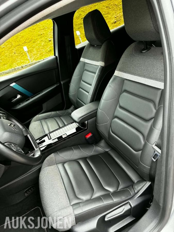 2021 Citroen E-C4 Shine 136hk Adaptiv cruisekontroll, Ryggekamera, Navigasjon