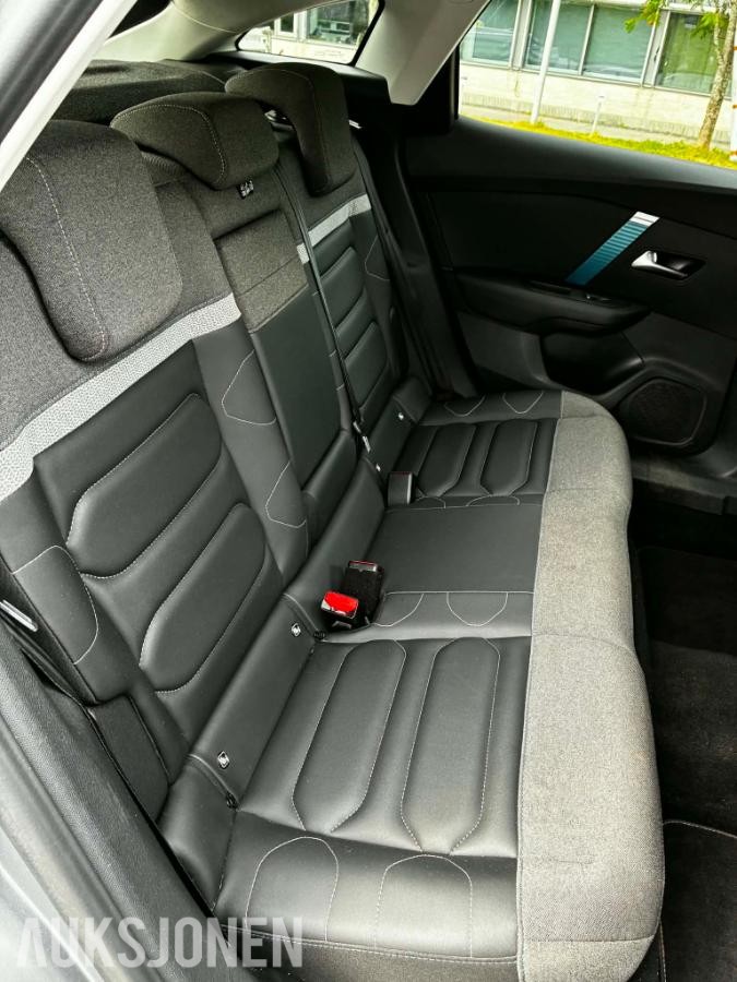 2021 Citroen E-C4 Shine 136hk Adaptiv cruisekontroll, Ryggekamera, Navigasjon
