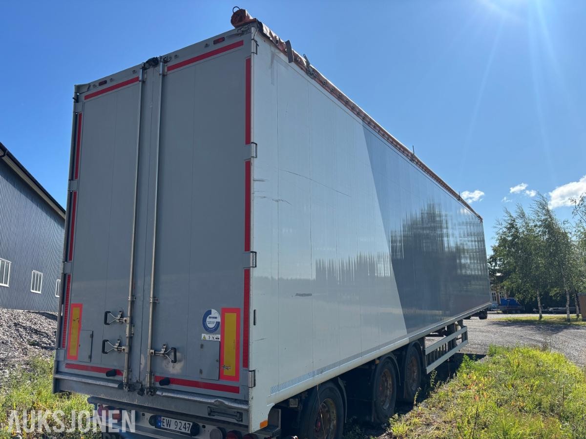 2019 Kraker CF 200