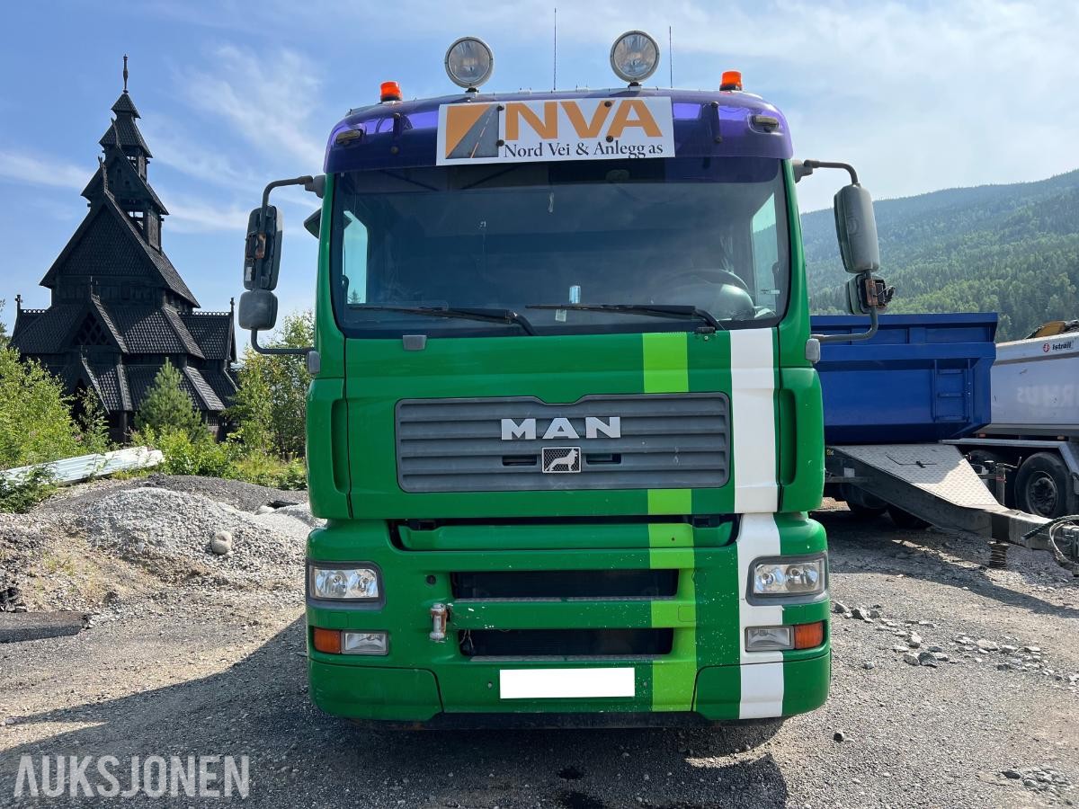 2006 MAN TGA krokbil med maskinflak
