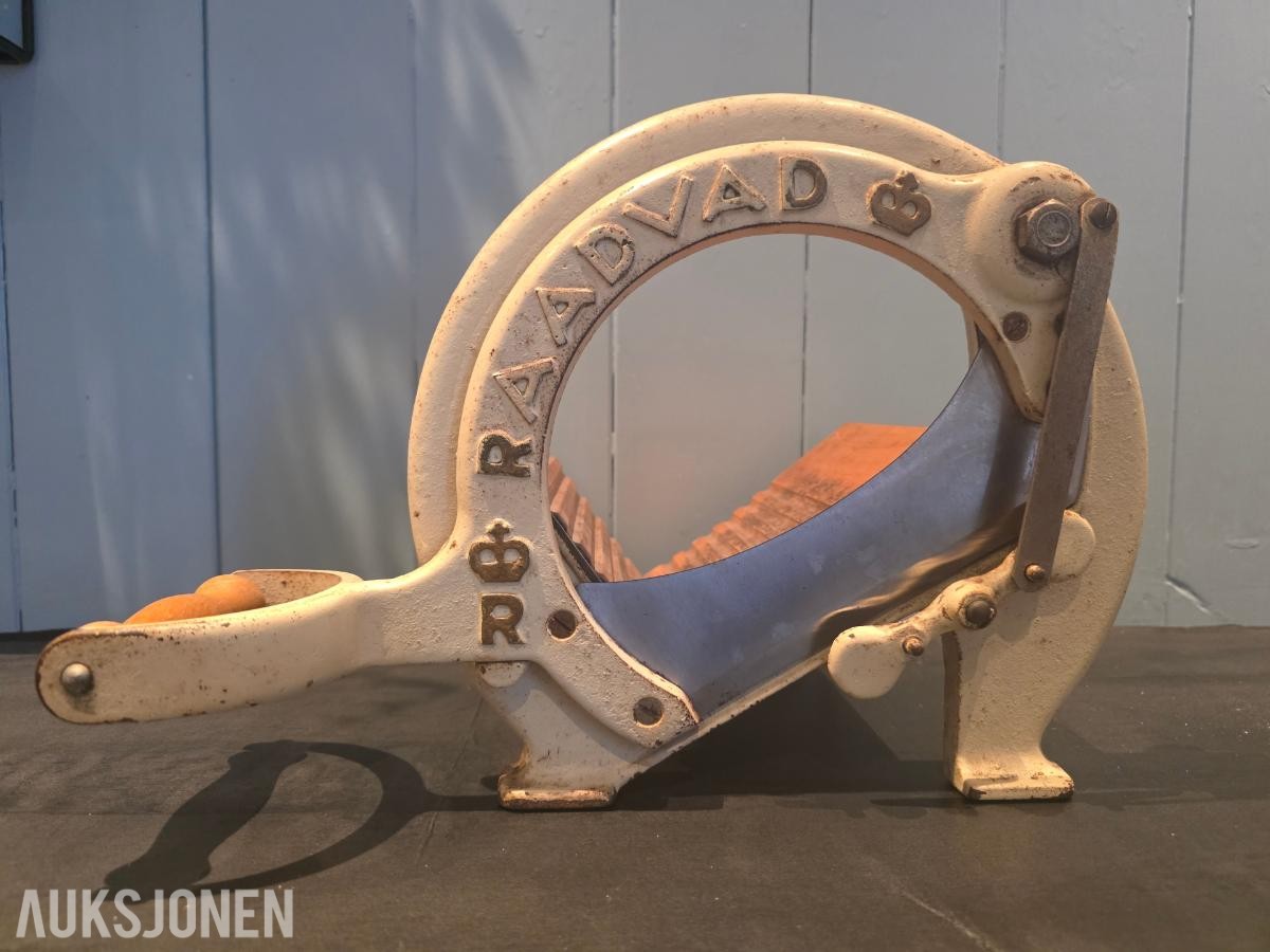 Raadvad modell 294, original dansk brødskjærer i støpejern