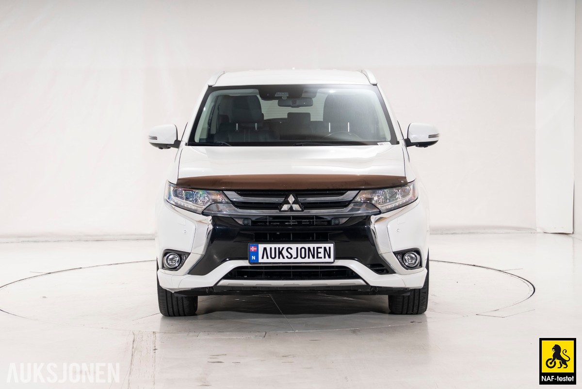 2017 Mitsubishi OUTLANDER PHEV 4WD INSTYLE+ HENGERFESTE 360-KAMERA SKINN ADAPTIV CRUISE