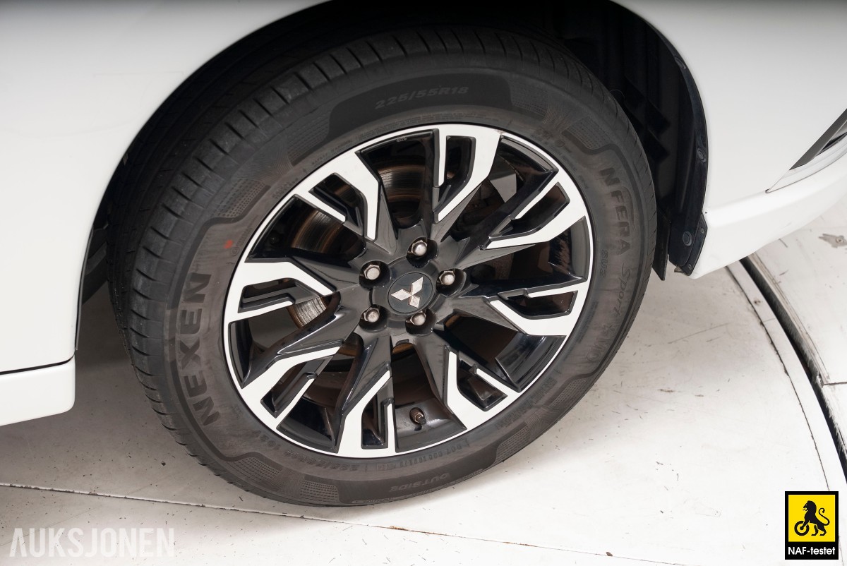 2017 Mitsubishi OUTLANDER PHEV 4WD INSTYLE+ HENGERFESTE 360-KAMERA SKINN ADAPTIV CRUISE
