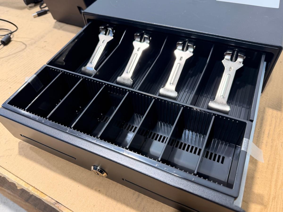 OKPOS K-9000 POS-system med kundedisplay, HPRT TP806 og kasseskuff