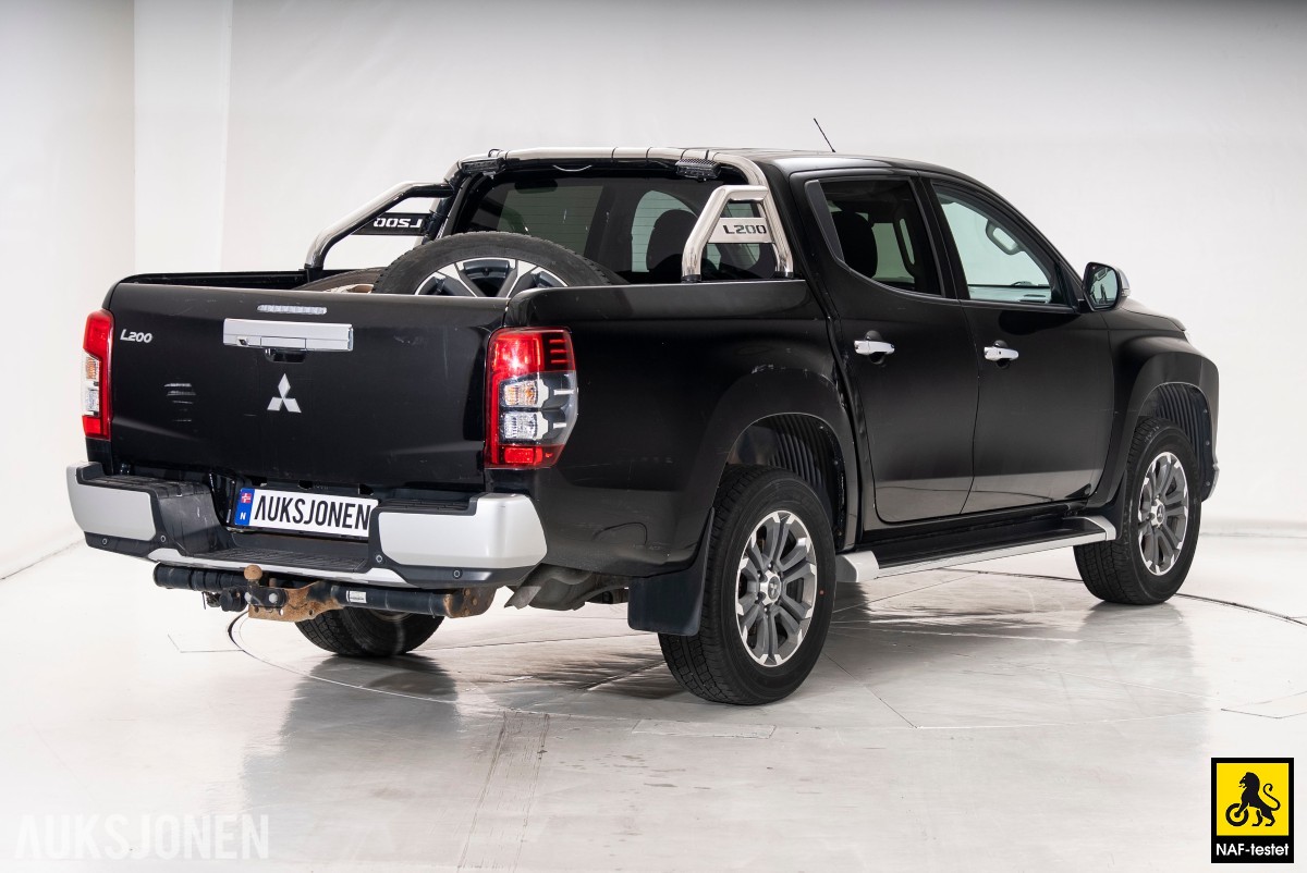 2022 Mitsubishi L200 2,3DI-D 150HK 4WD AUTOMAT H-LINE HENGERFESTE KAMERA SKINN