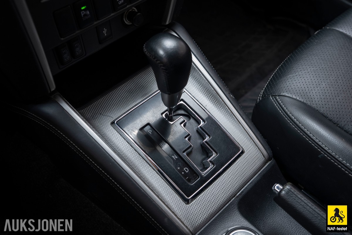 2022 Mitsubishi L200 2,3DI-D 150HK 4WD AUTOMAT H-LINE HENGERFESTE KAMERA SKINN