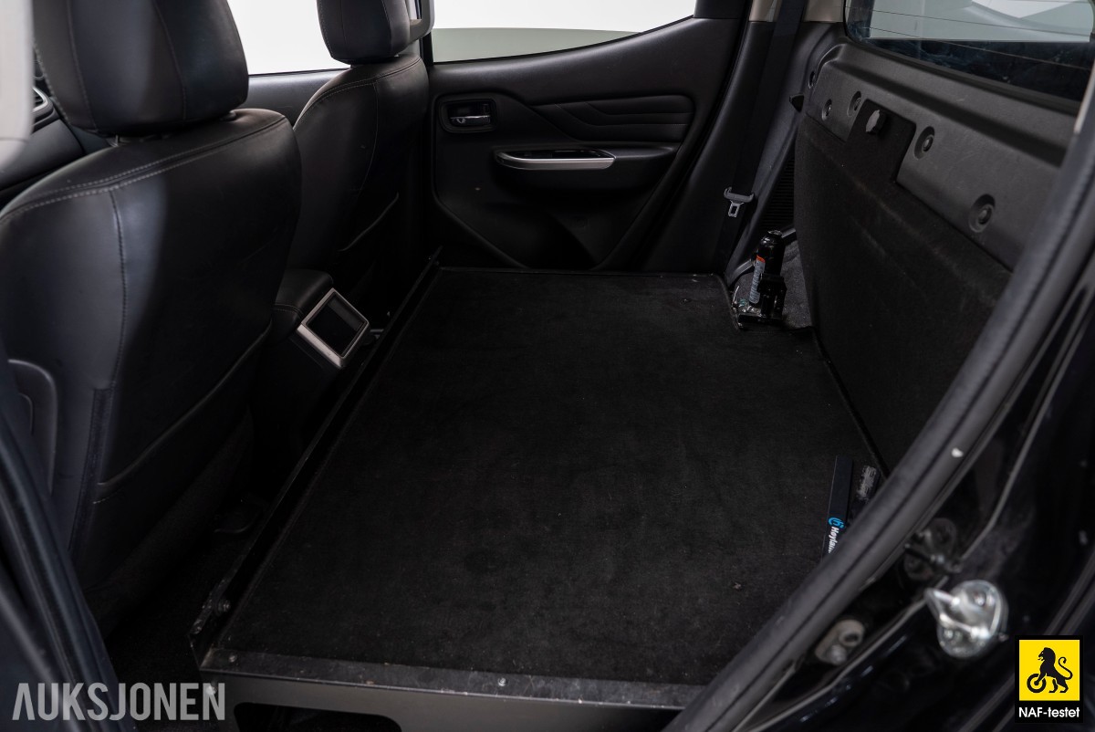 2022 Mitsubishi L200 2,3DI-D 150HK 4WD AUTOMAT H-LINE HENGERFESTE KAMERA SKINN