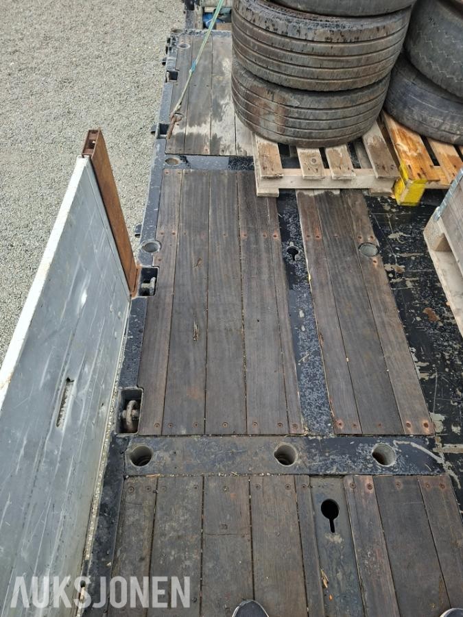 2014 Broshuis E2190/27 semi med 6,6 meter uttrekk
