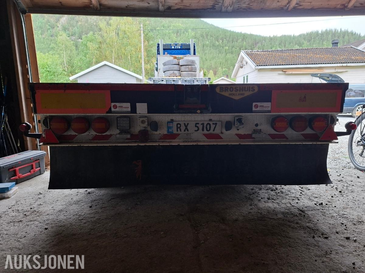 2014 Broshuis E2190/27 semi med 6,6 meter uttrekk