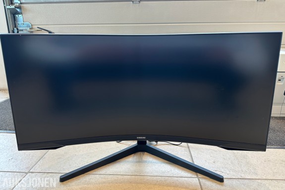 2 stk Samsung PC-skjermer