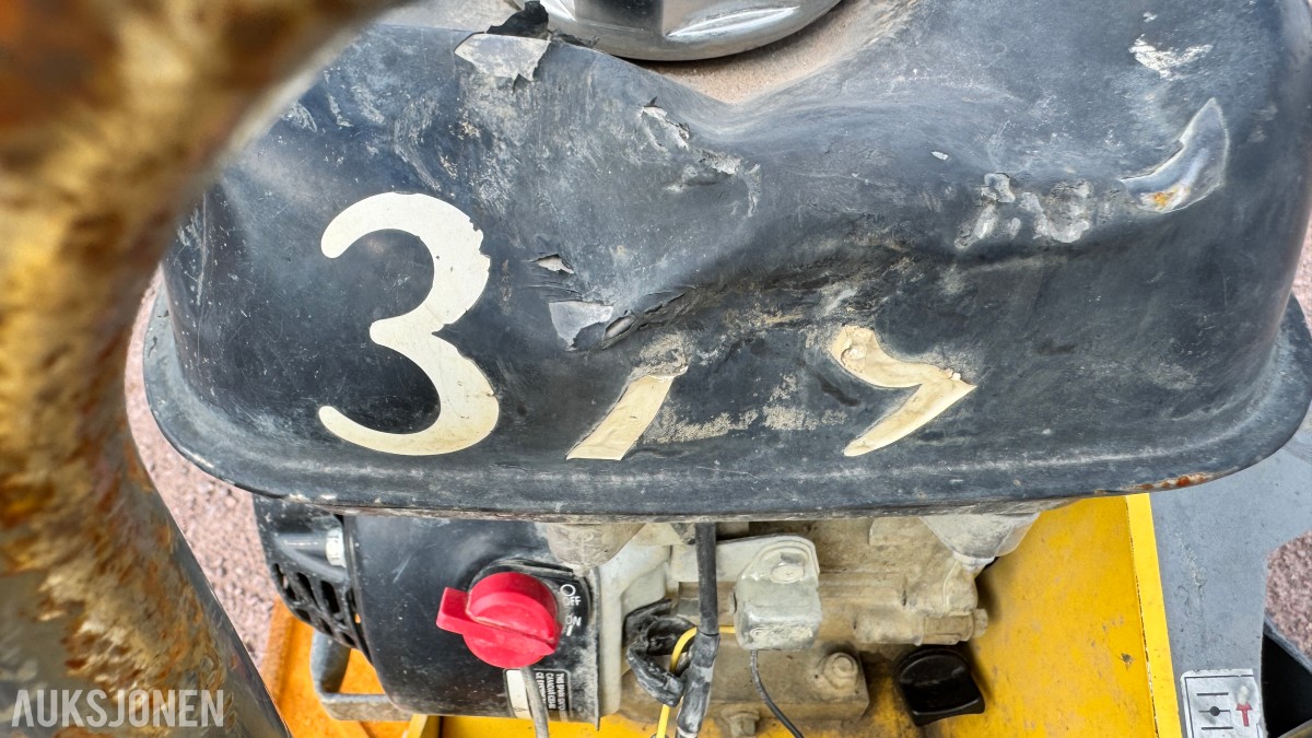 2023 Bomag BVP 18/45 vibroplate – Rep.-objekt