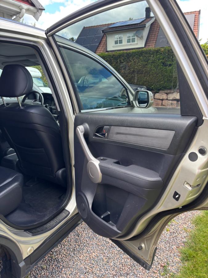 2007 Honda CR-V 2.0 150hk 4WD 240300 km