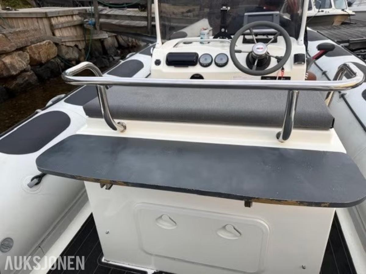 2006 Valiant 750 Cruiser rib med Mercury 200 hk