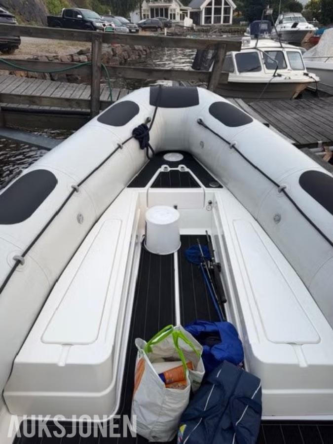 2006 Valiant 750 Cruiser rib med Mercury 200 hk